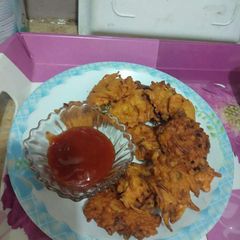A picture of Noodles Pakora.