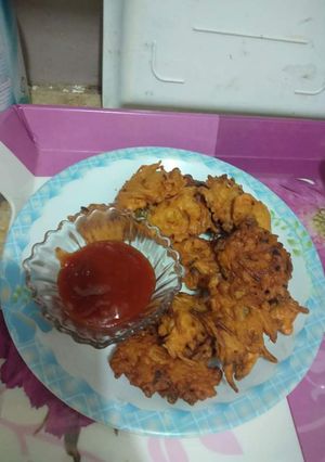 A picture of Noodles Pakora.