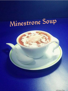 A picture of Minestrone Soup.