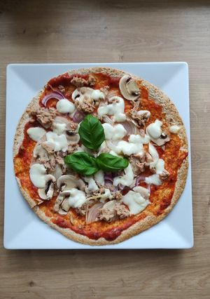 Zdjęcie przepisu Pizza z tortilli.