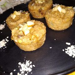 Baked Apple Oatmeal Cups A picture of Baked Apple Oatmeal Cups.