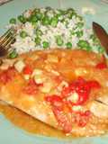 Palometa con salsa de calamares y tomate