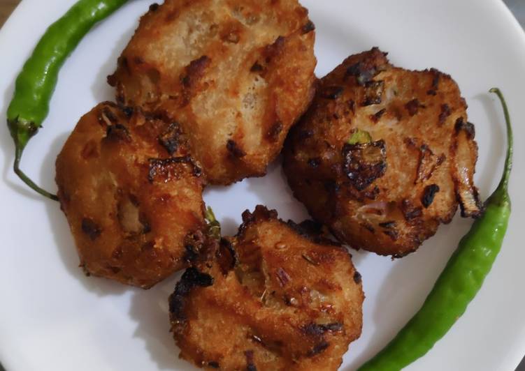 Simple Way to Prepare Perfect Bread crumbs Vadai