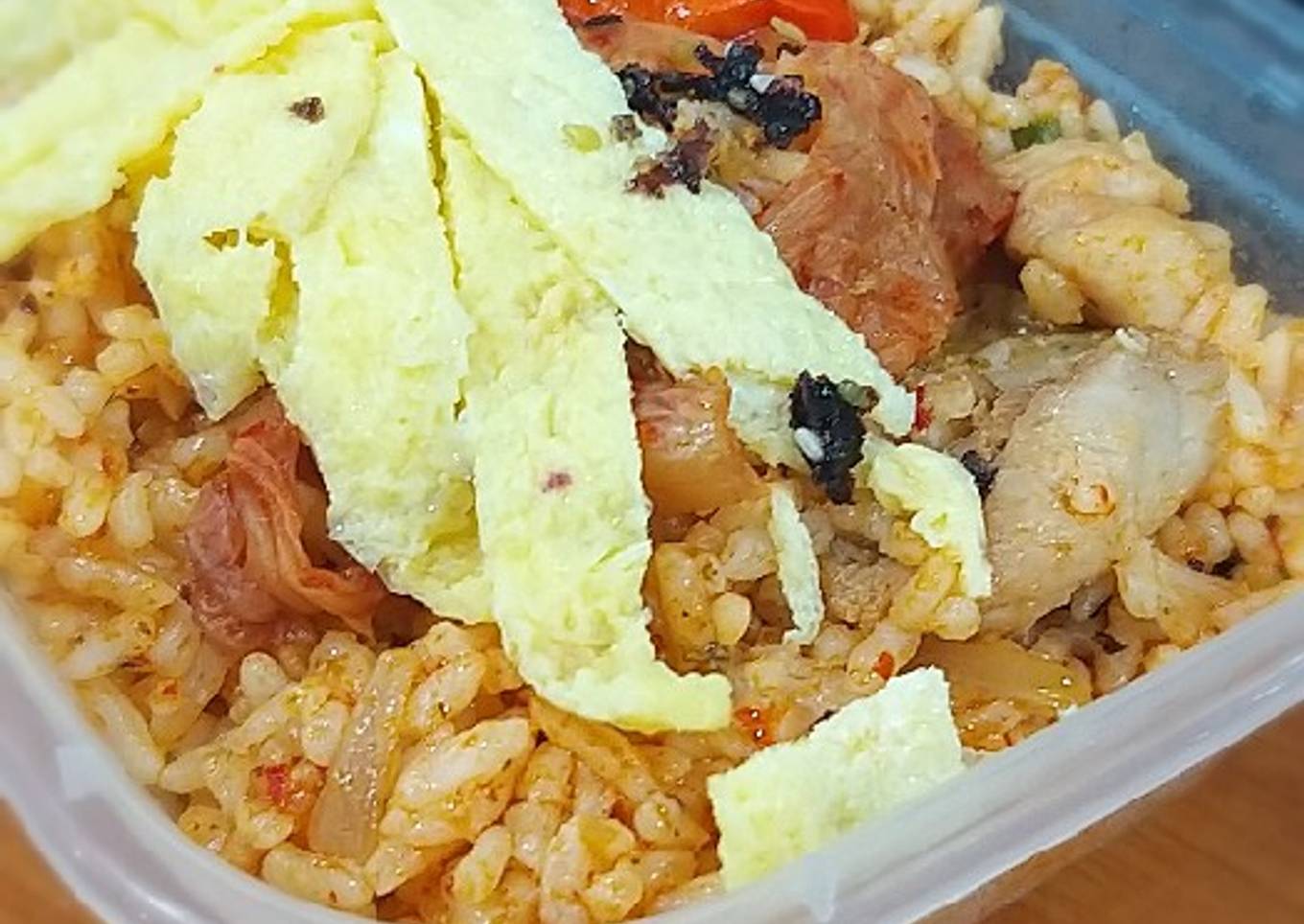 Nasi goreng ayam kimchi