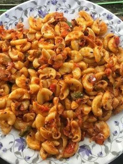 मसाला मैकरॉनी (masala macaroni recipe in Hindi) रेसिपी मुख्य फोटो