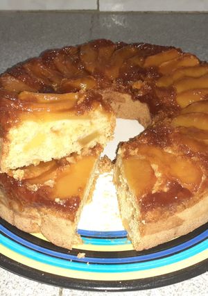 Una foto de Tarta de manzana invertida