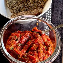 A picture of Microwave Aubergine & Red Pepper Meze (Abagannuş).