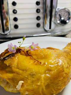 Una foto de Pollo a la sal