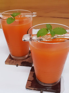 A picture of Refreshing Carrot Ginger Juice.