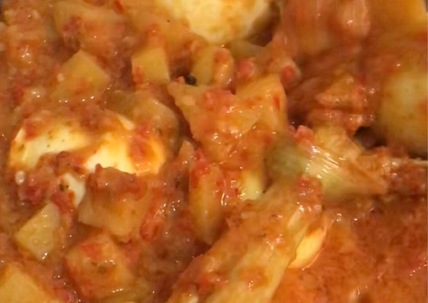 Sambal goreng kentang telur