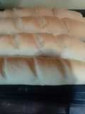 Pan casero tipo baguette en horno eléctrico