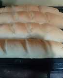 Pan casero tipo baguette en horno eléctrico
