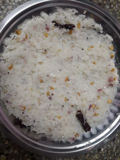 தயிர் சாதம்(curd rice recipe in tamil) செய்முறை முக்கிய புகைப்படம்