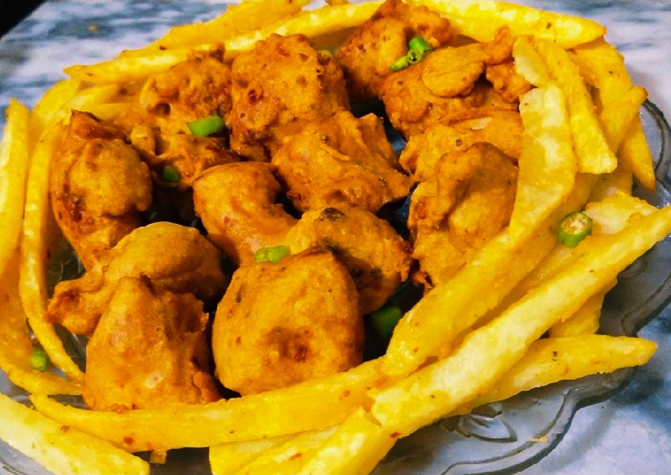 Chicken pakora with french fries 🍗🍟