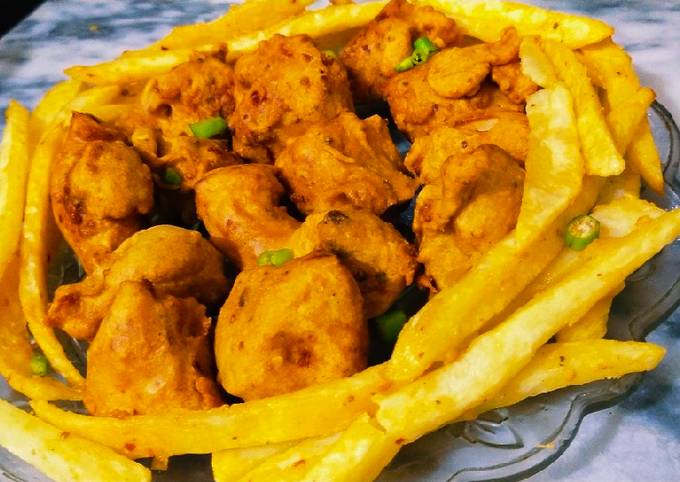 Recipe of Speedy Chicken pakora with french fries 🍗🍟