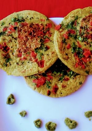 A picture of Moong pancakes.