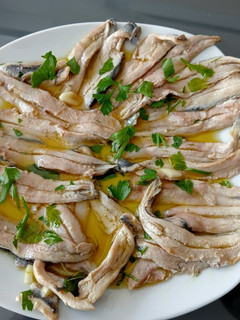 Una foto de 🐟Boquerones en vinagre🍇