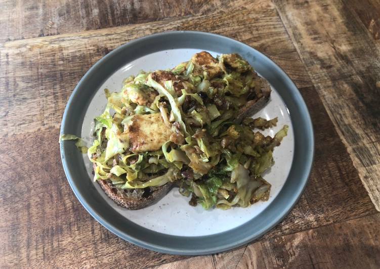 Recipe of Super Quick Shredded Cabbage and Halloumi Open Sandwich