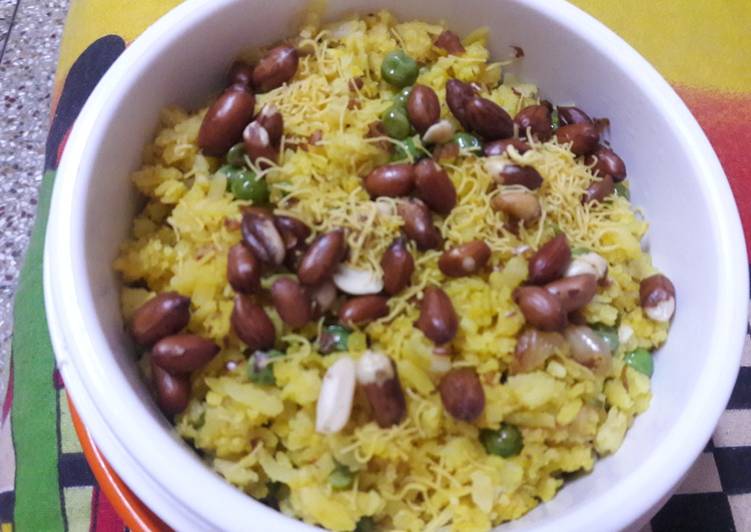 Steps to Prepare Any-night-of-the-week Peanut Poha