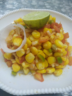 અમેરિકન કોર્ન સલાડ(American corn salad Recipe in Gujarati) રેસીપી મુખ્ય ફોટો