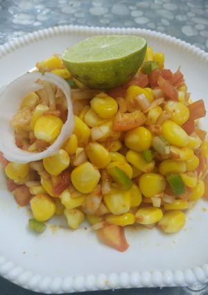 અમેરિકન કોર્ન સલાડ(American corn salad Recipe in Gujarati) રેસીપી મુખ્ય ફોટો