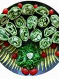 યુનીક પાલક પનીર પીનવીલ સેન્ડવીચ (Unique Palak Paneer Pinwheel Sandwich Recipe In Gujarati)