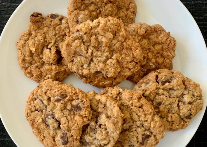 Texas Cowboy Cookies