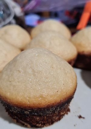 Una foto de Muffins de vainilla y marmolados