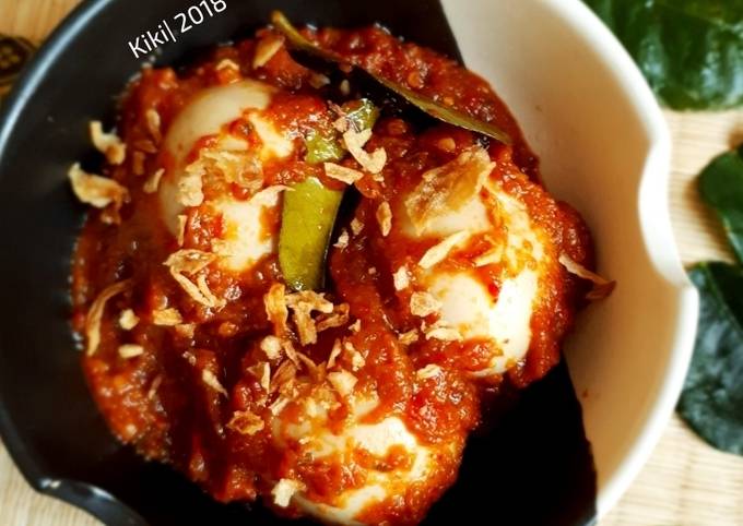 Langkah Mudah untuk Membuat Telur Balado Pedas Manis 🐣, Bisa Manjain Lidah