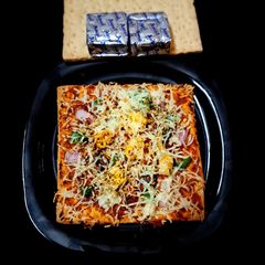 A picture of Thin Crust Pizza.