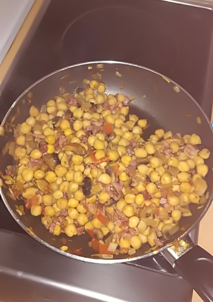 Una foto de Garbanzos salteados