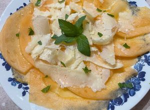 Foto di Carpaccio di melone e grana