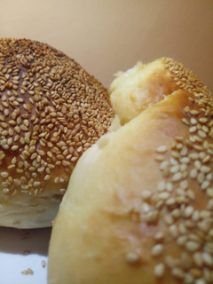 A picture of Soft white bread.