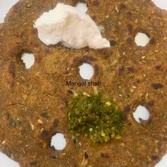 A picture of #DR2………वन मिल डिनर थालीपीठ रेसीपी One meal dinnar - thalipith recipe.