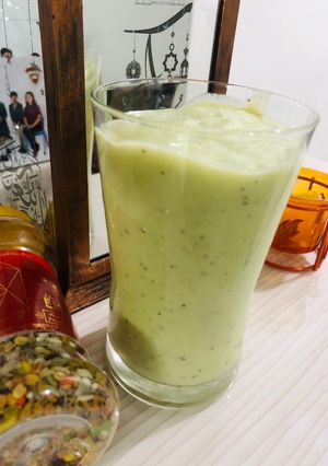 A picture of Avocado creamy shake.