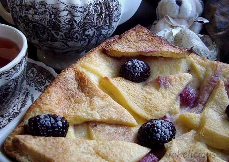 Berry Bread  Puddings