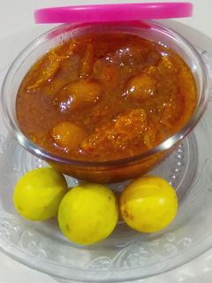 લીંબુ નું ખાટું મીઠું અથાણું (Limbu Khatu Mithu Athanu Recipe In Gujarati) રેસીપી મુખ્ય ફોટો