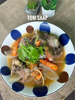 Gambar Tom Saap (Sup Tulang Pedas Thai)