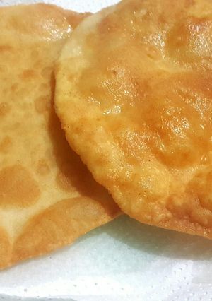 A picture of Plain Poori/ Plain Puff Pastry😊.