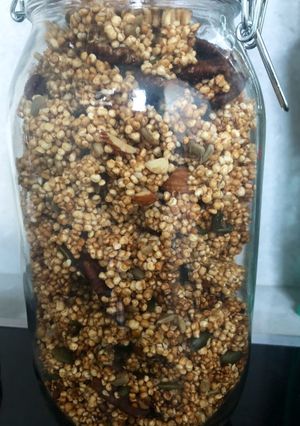 A picture of Granola - can be vegan.
