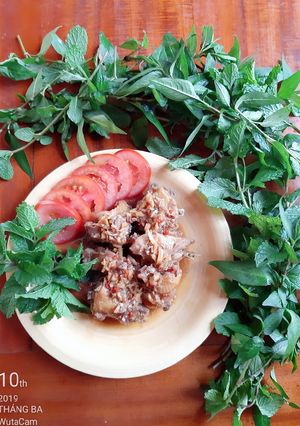 Hình của món Gà kho gừng.