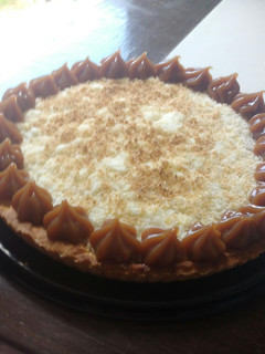 Una foto de Tarta de coco y dulce de leche