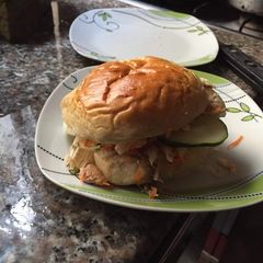 A picture of Bread Sandwich.
