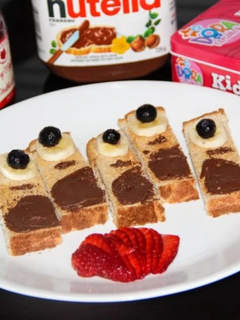 Easy Steps to Prepare Minion French Toast Sticks the  Makes Drooling You can take Joss in your mouth