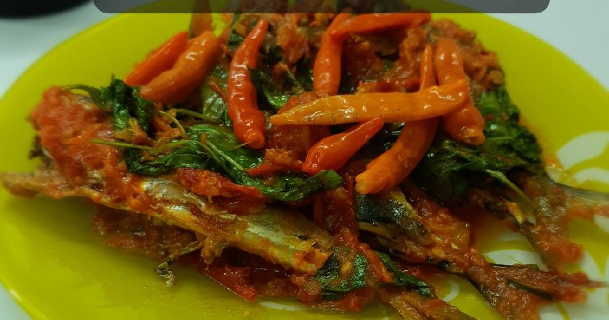 Resep Ikan Layang Sambal Tomat Kemangi Oleh Griya Syar I Cookpad