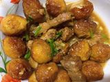 Trứng cút kho thịt