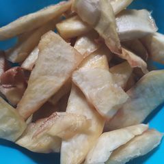 A picture of Fried yam.