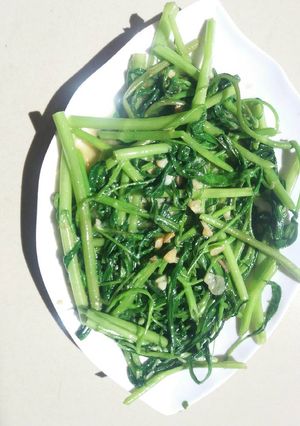 Hình của món Rau muống xào chao.