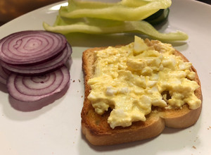Luca kedvenc tojáskrémje recept fotója