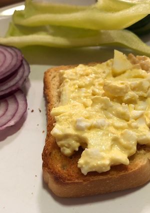 Luca kedvenc tojáskrémje recept fotója
